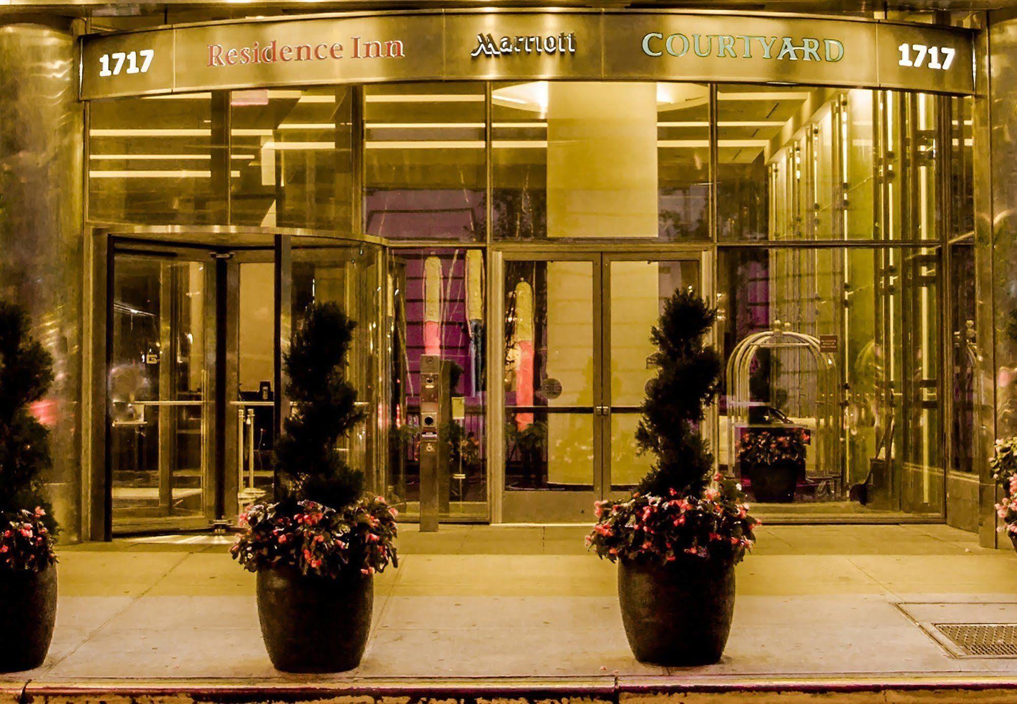 คอร์ตยาร์ด นิวยอร์ก แมนแฮตตัน/เซ็นทรัล พาร์ค Hotel ภายนอก รูปภาพ